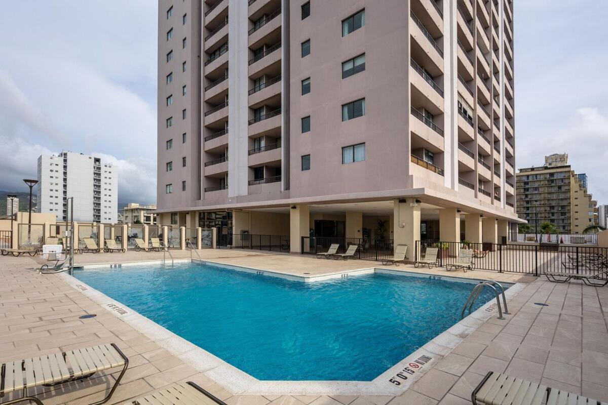 Heart Of Waikiki,1Bdrm,Free Parking, Wifi,No Resort Fees,Youtube,Netflix ! Honolulu Ngoại thất bức ảnh