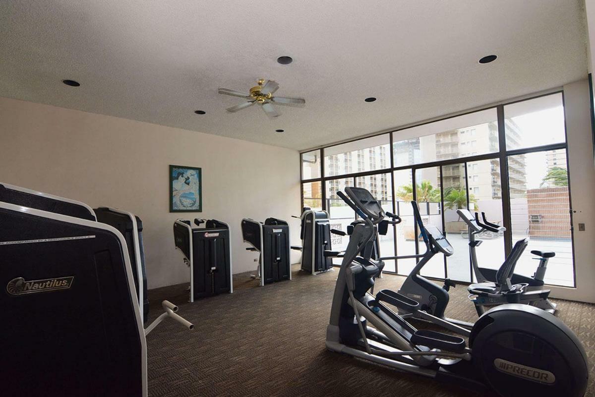 Heart Of Waikiki,1Bdrm,Free Parking, Wifi,No Resort Fees,Youtube,Netflix ! Honolulu Ngoại thất bức ảnh
