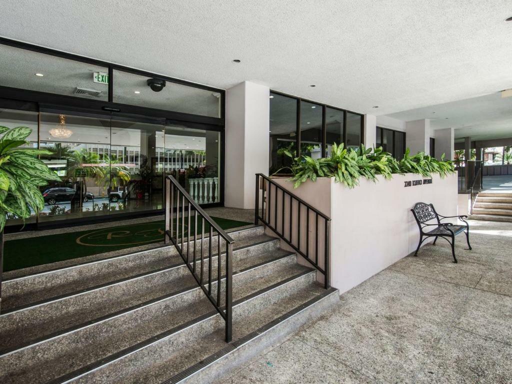 Heart Of Waikiki,1Bdrm,Free Parking, Wifi,No Resort Fees,Youtube,Netflix ! Honolulu Ngoại thất bức ảnh